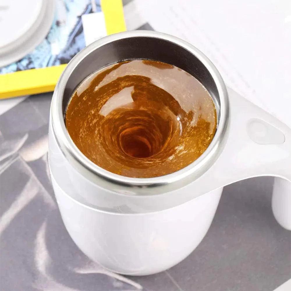 Bebe tu café con estilo en una taza térmica