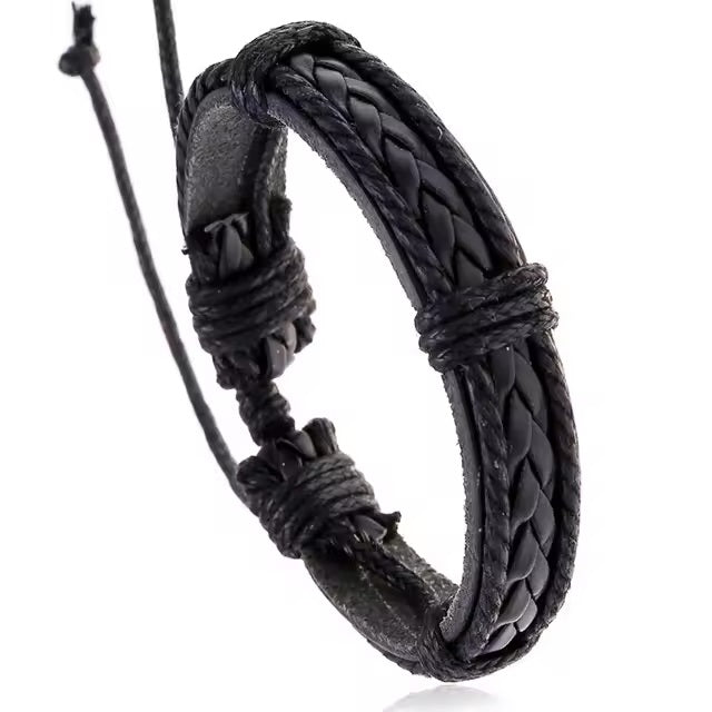 Pulsera de Cuero trenzado con Detalles Varios Modelos en Color Negro