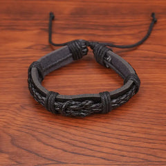 Pulsera de Cuero trenzado con Detalles Varios Modelos en Color Negro