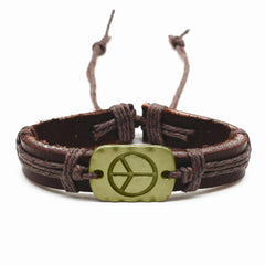 Pulsera De Cuero Trenzado Con diseños Simbólicos en Metal