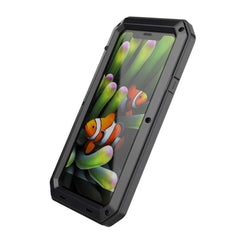 Lunatik Case iPhone 11 Pro: Protección Robusta y Estilo Vanguardista para tu Smartphone - DSE