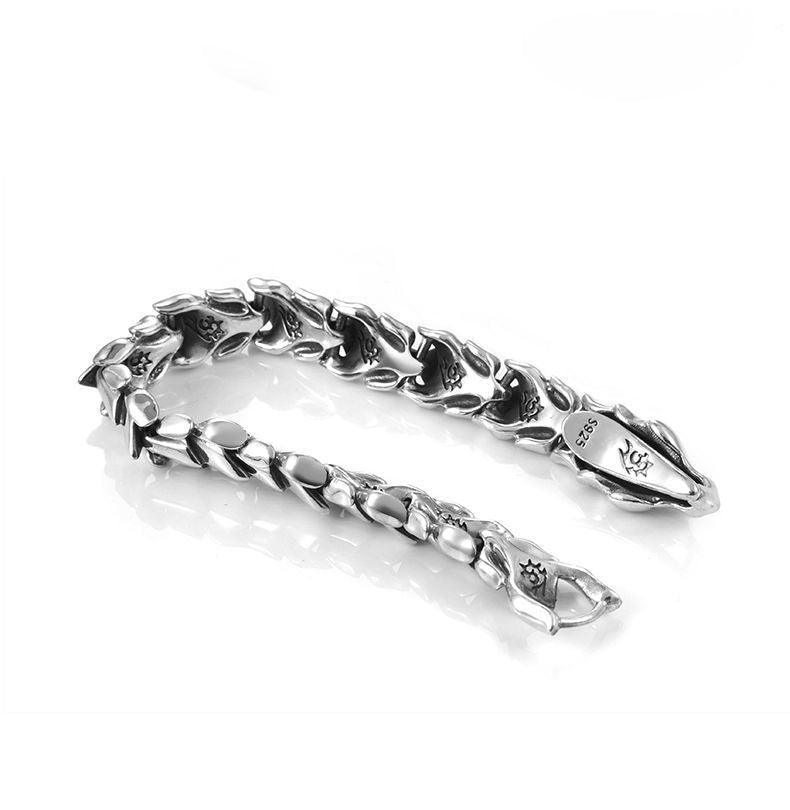 Elegancia Imperecedera: Pulsera Dragon Premium Silver. - DSE